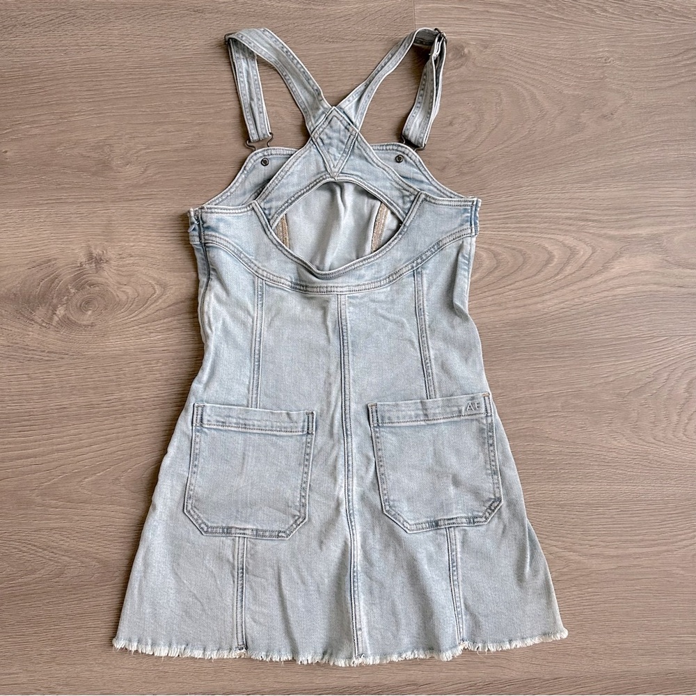 🆕 Light Wash Denim Fit & Flare Mini Dress with Adjustable Shoulder Straps - Picture 4 of 14